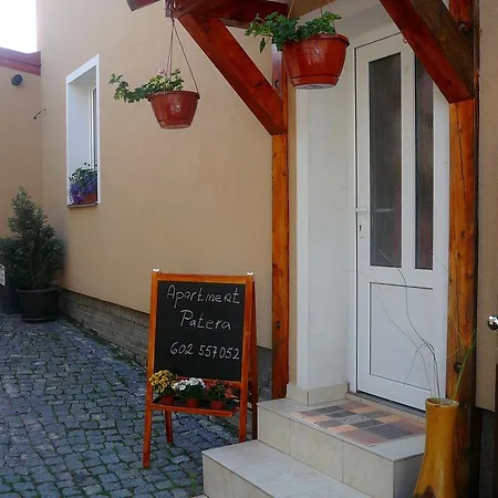 Patera * Unhošť