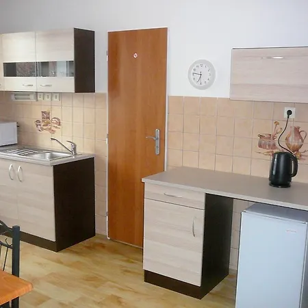 Patera Apartman Unhošť