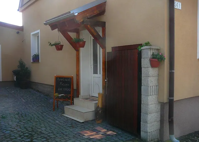 Patera شقة Unhošť